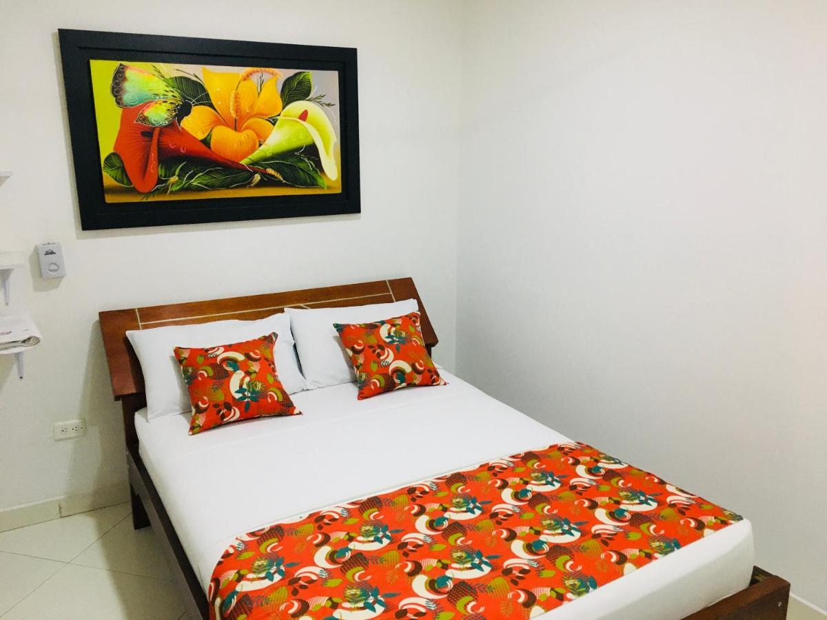 Hotel Canoa Inn Caucasia Ngoại thất bức ảnh